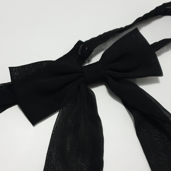Black button up Bow collar Sheer material beaded - Picture 3 of 14